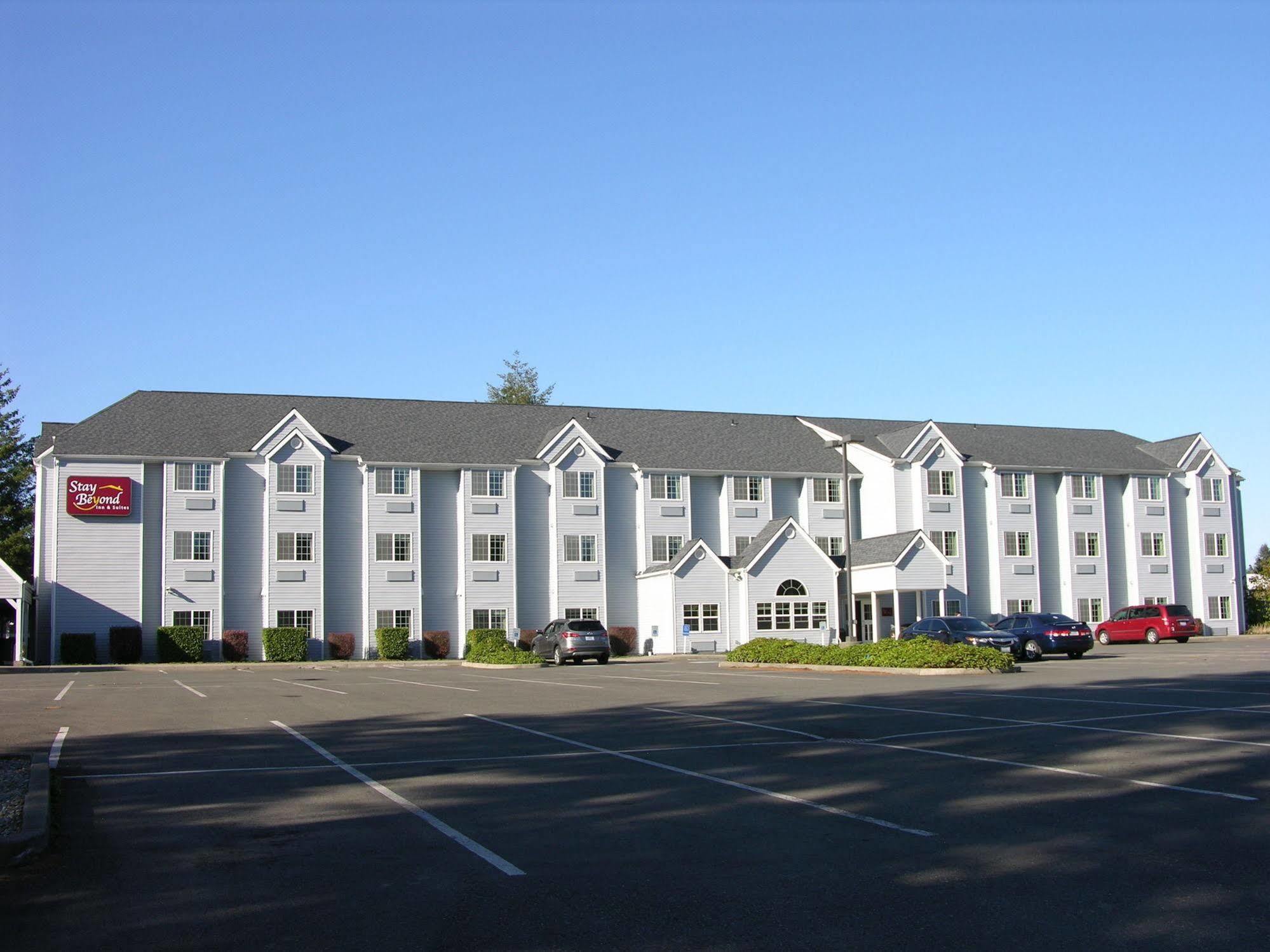 Stay Beyond Inn & Suites Elma Exterior foto
